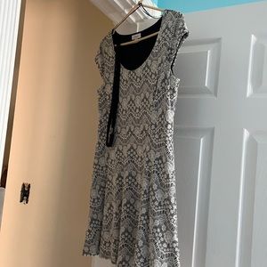 Teen dress with belt